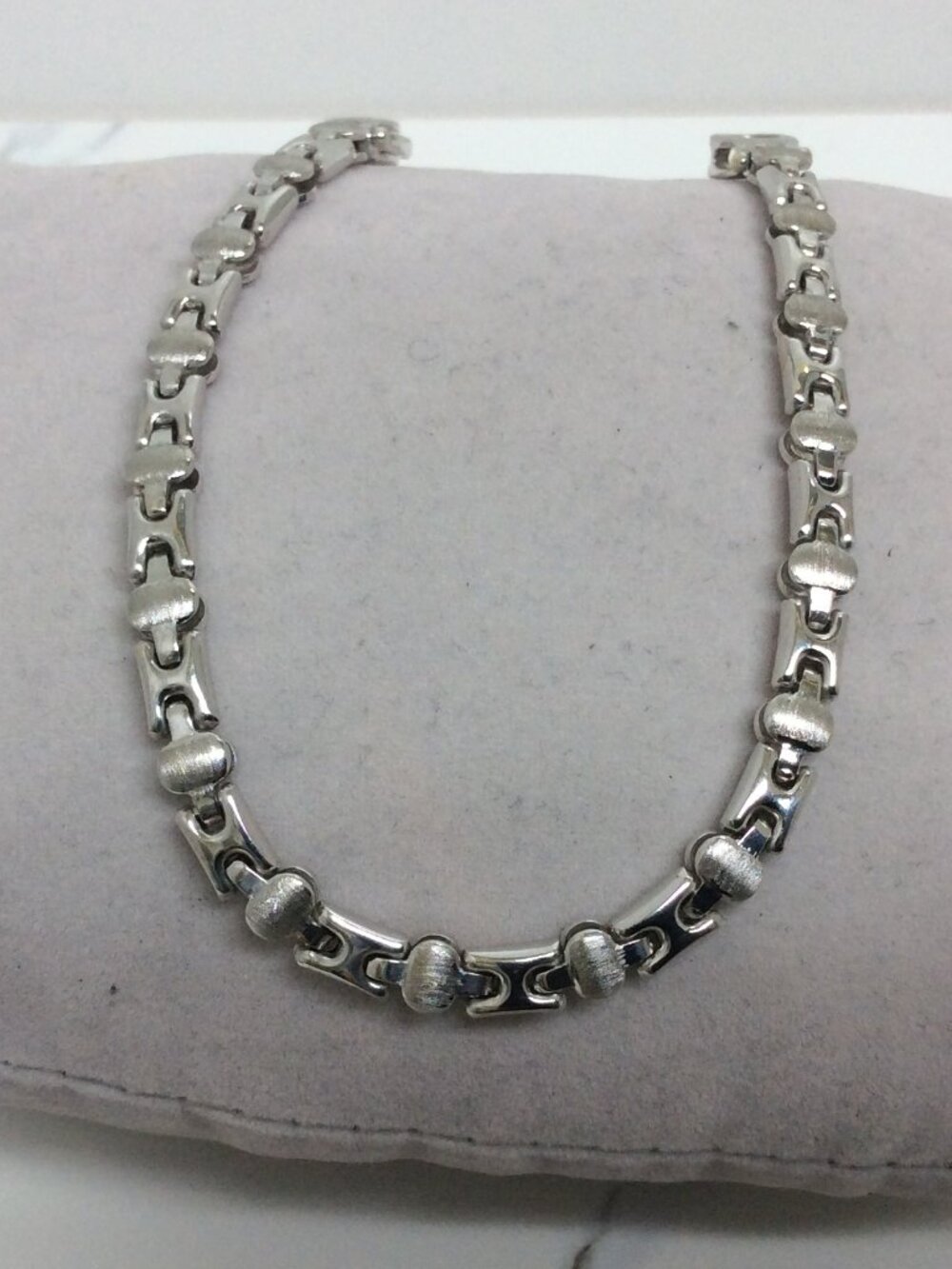 Lady's 14k WHITE Solid Real Gold XO Hearts Kisses Bracelet 7 1/4''  12.10gr
